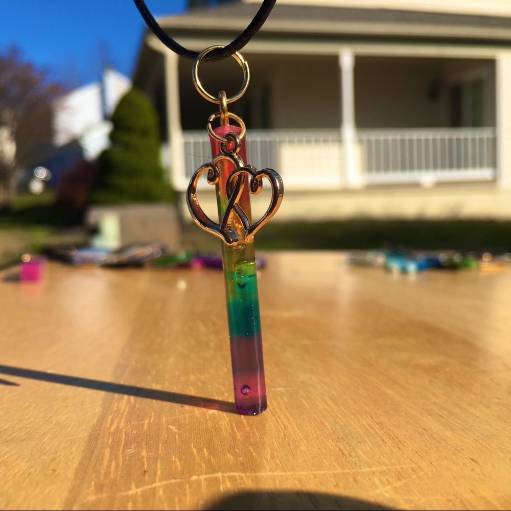 Handmade Rainbow Necklace🌈 - Picture 9 of 10